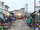 鐵支路鐵道市場Mae Klong Market